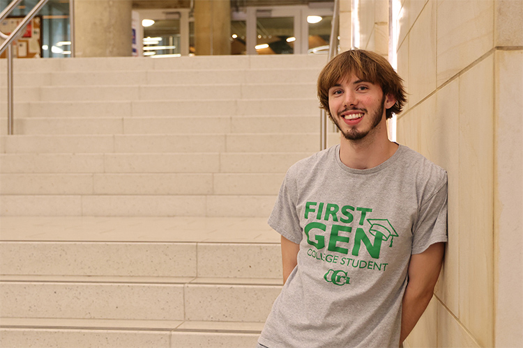 Second-year Biology student, PTK scholar helps feed the homeless one sandwich at a time